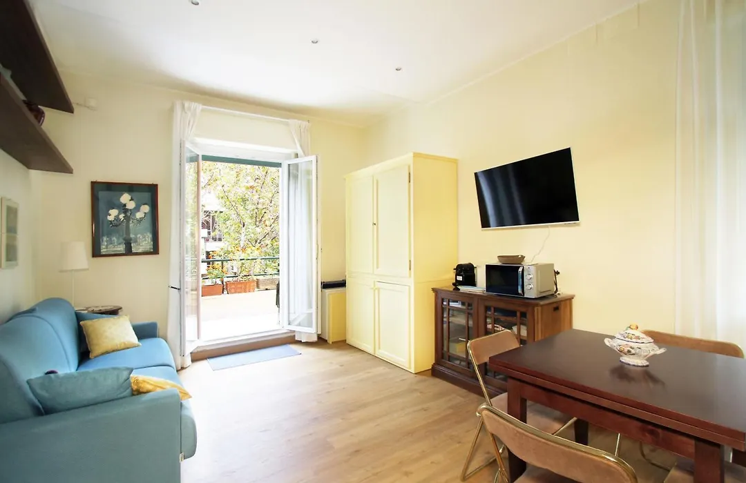 Charming Apartment In Trastevere-1